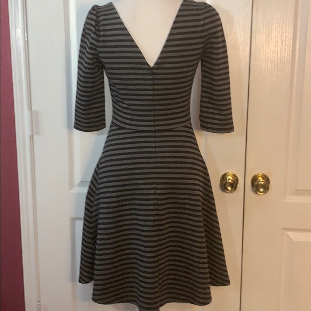 Pixley black/gray striped 3/4 length sleeves dress - Picture 2 of 3
